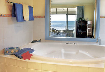 Beachfront Bliss For Two L Nova Escapes Apartment
